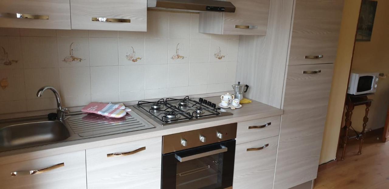 Ferienwohnung Casa Le Rondini Mezzenile Exterior foto