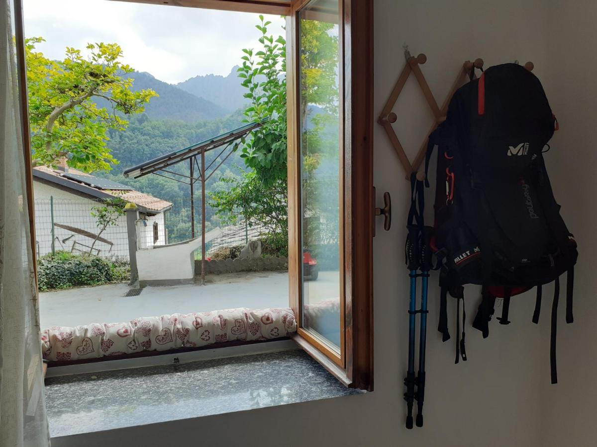 Ferienwohnung Casa Le Rondini Mezzenile Exterior foto